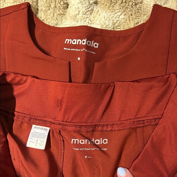 Mandala Scrub Set Fired Brick -Size Mediums (P) - Picture 2 of 6